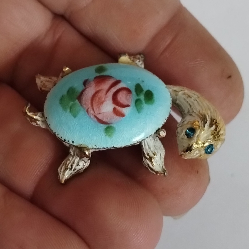Vtg Guilloche Rose Gold Tone White Enamel Turtle Pin Brooch - Picture 3 of 4